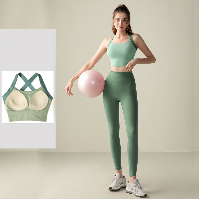Fixed-Cup Sculpt Sports Bra & Pants Set